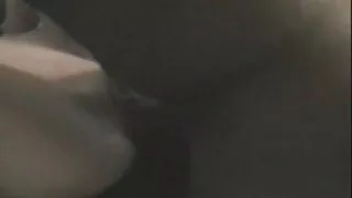 اس نے اپنا سکرٹ اٹھایا اور سیکسی امریکه خود کو پک اپ ٹرک سے رگڑا ۔
