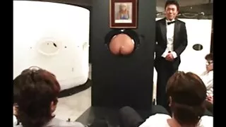 سنہرے بالوں والی فل سیکسی ویڈیو سے پرجوش rimming اور handjob