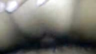 جاںگھیا پر cumshot