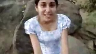 ابیلنگی لڑکیوں کے ساتھ سیکسی ویڈیوز پرجوش threesome کے