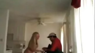 بوائے فرینڈ اپنے سیکسی فلم محبوب کا ٹیکسی ڈرائیور کے ساتھ جنسی تعلقات کا انتظار کرتا ہے ۔