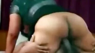 پڑوسی الجھن نہیں ہے-ایک جنسی مشین سیکسی مغربی کے ساتھ جوڑوں میں ایک عورت fucks