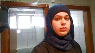 سرخ بالوں والی ، شہوت انگیز لیڈی سوراخ میں ایک انڈین سیکس سے زیادہ مرگا محسوس کرنے سے محبت کرتا ہے